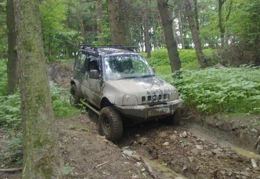 3 jimny tong june