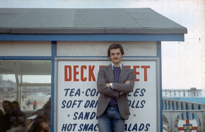 Taken mid 1979?
Very long day trip to Great Yarmouth Resized_image274.jpg