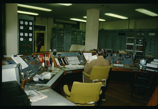 Engineering control desk, Ground Floor - Heathrow