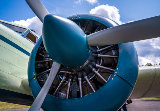 FB  A7R1108