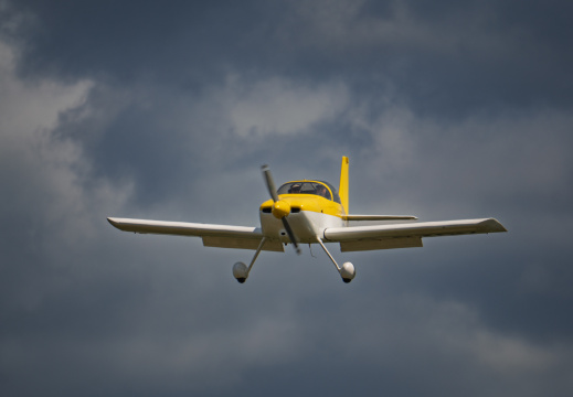 FB  A670198