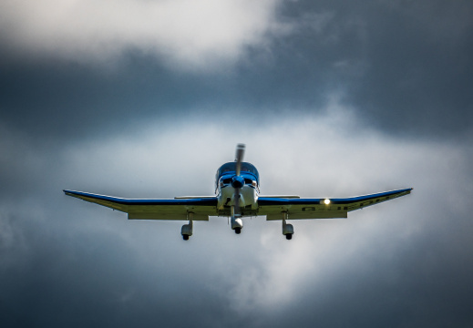 FB  A670203