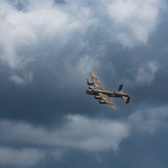FB  A670477