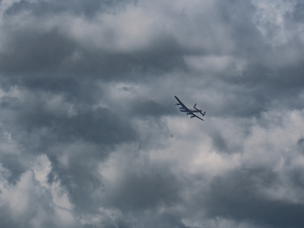 FB  A670511