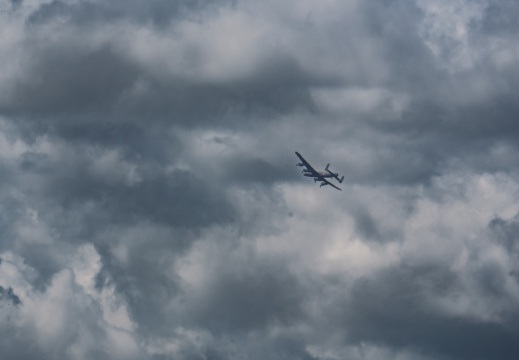 FB  A670511