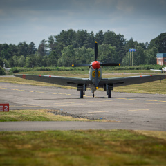 FB  A670528