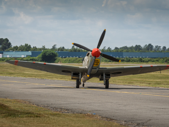 FB  A670529