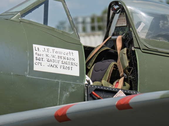 FB  A670538