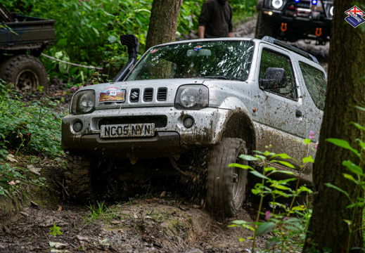 23173 sized SJ33-0019 Micky Dunn 2048x1366